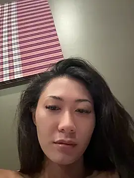 Snapshot of thai-dreamgirl chatting on April 19, 10:23 pm thai-dreamgirl online show from April 19, 10:23 pm