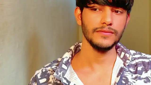 kingkartik7 online show from February 17, 5:15 am