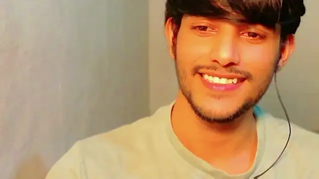 Snapshot of kingkartik7 chatting on March 15, 5:30 pm kingkartik7 online show from March 15, 5:30 pm