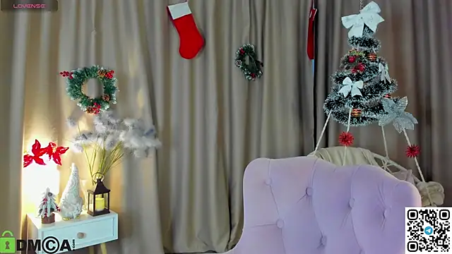 Snapshot of Stacy_River chatting on November 29, 9:23 am Stacy River online show from November 29, 9:23 am