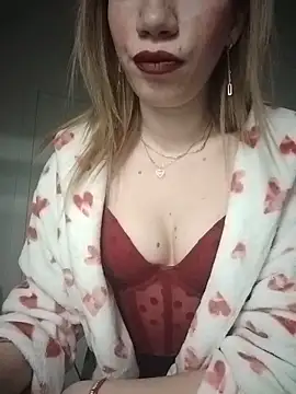 EvaRush online show from February 23, 6:49 pm