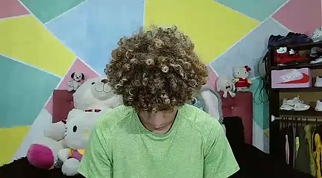 tylor boy online show from January 9, 12:35 am