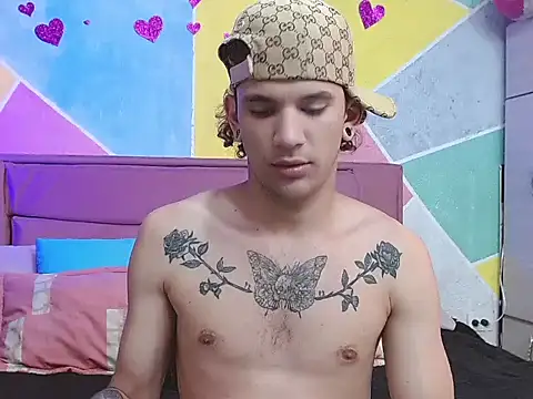 tylor boy online show from September 17, 3:52 am