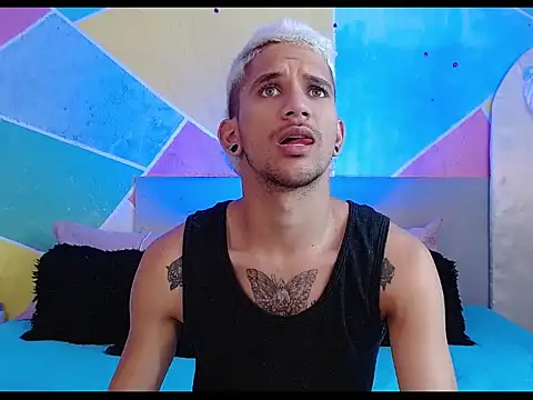 tylor boy online show from March 4, 7:42 pm