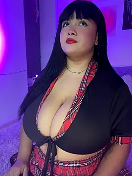 Snapshot of angie_bigboobs_ chatting on September 26, 1:20 am angie bigboobs online show from September 26, 1:20 am