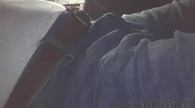 briefsguy4lifexh online show from March 20, 12:53 pm