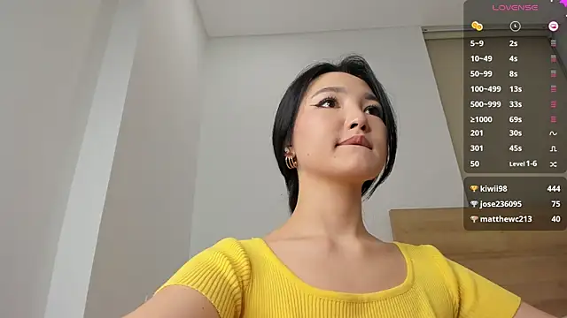 Snapshot of 1_love_8 chatting on January 11, 5:51 pm 1 love 8 online show from January 11, 5:51 pm