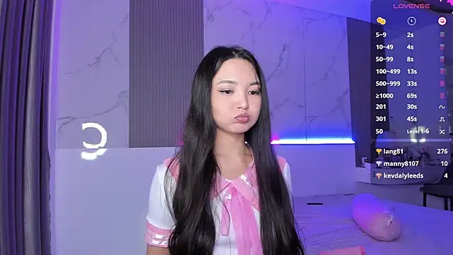 Snapshot of 1_love_8 chatting on March 7, 2:57 am 1 love 8 online show from March 7, 2:57 am