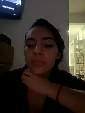 Snapshot of IsaValencia chatting on September 25, 2:32 pm IsaValencia online show from September 25, 2:32 pm