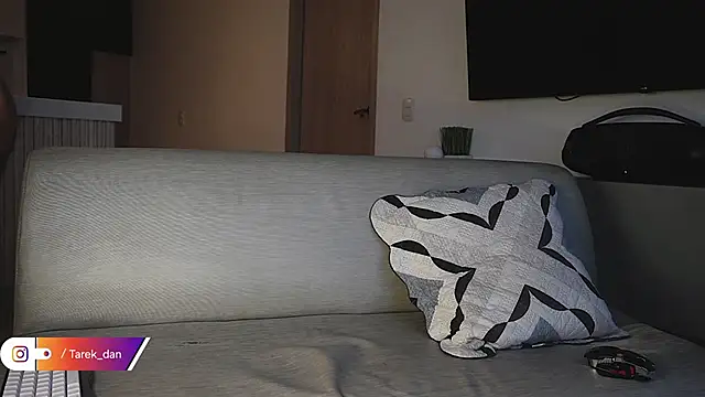 orion1993 online show from February 2, 3:00 pm