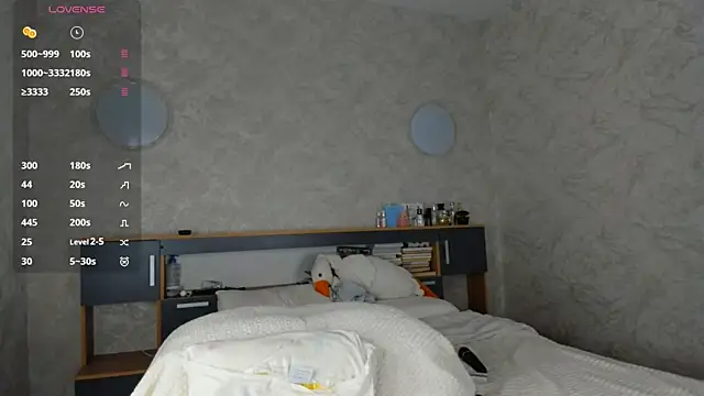 Snapshot of Butterflys1268 chatting on July 25, 3:48 am Butterflys1268 online show from July 25, 3:48 am