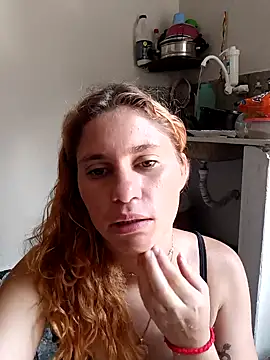 Snapshot of Scarlett-Leh chatting on December 20, 3:42 pm Scarlett-Leh online show from December 20, 3:42 pm