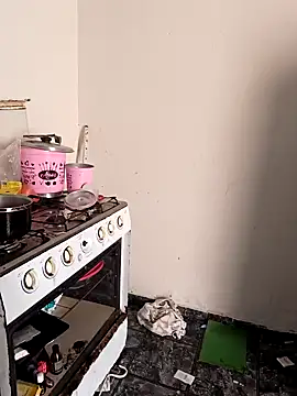 Snapshot of Scarlett-Leh chatting on January 22, 12:17 pm Scarlett-Leh online show from January 22, 12:17 pm