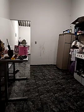 Snapshot of Scarlett-Leh chatting on March 14, 10:27 pm Scarlett-Leh online show from March 14, 10:27 pm