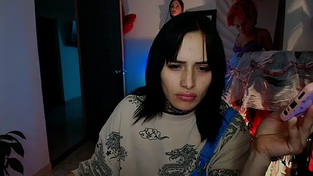 TinnaDawsom online show from February 26, 12:53 am