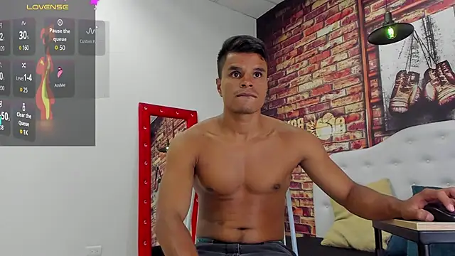 Derek Lustfordx online show from September 22, 12:29 pm
