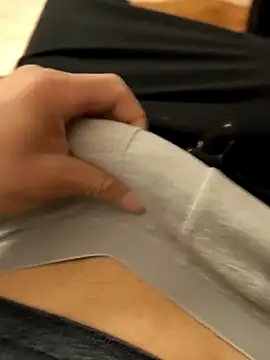 Snapshot of Kevoon991 chatting on March 5, 8:42 pm Kevoon991 online show from March 5, 8:42 pm