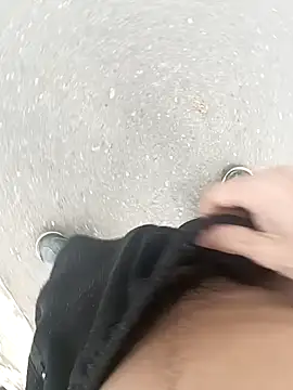 C vas  online show from December 9, 11:47 am