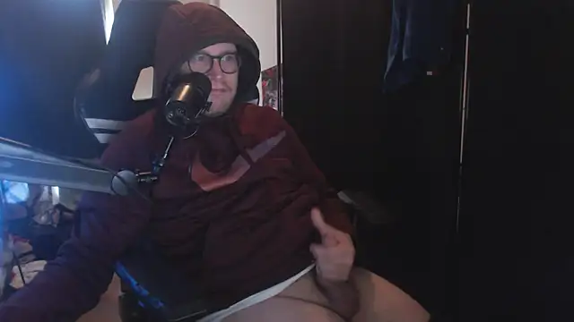 Snapshot of chicostick413 chatting on November 24, 3:56 pm chicostick413 online show from November 24, 3:56 pm