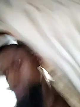 Snapshot of Chocolate_factory_man chatting on February 20, 4:28 am Chocolate factory man online show from February 20, 4:28 am