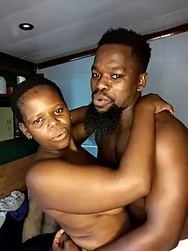 Snapshot of Chocolate_factory_man chatting on March 10, 8:04 am Chocolate factory man online show from March 10, 8:04 am