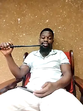 Snapshot of Chocolate_factory_man chatting on October 29, 10:44 pm Chocolate factory man online show from October 29, 10:44 pm