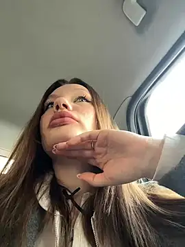 justmila online show from December 17, 11:17 am