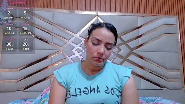 Sluttyandmature online show from February 19, 12:45 pm