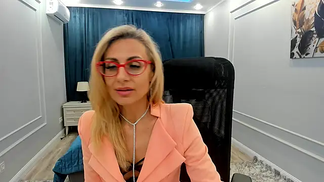 MuseOfStage online show from February 14, 2:33 pm