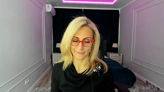 MuseOfStage online show from March 17, 11:42 am