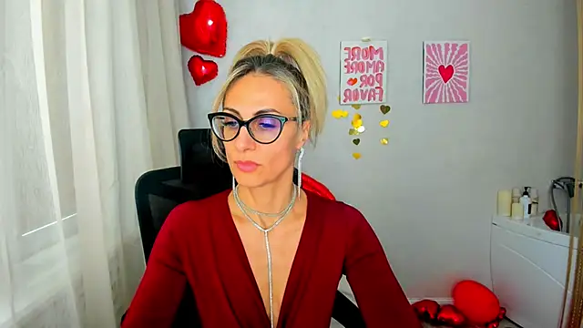 MuseOfStage online show from February 15, 11:30 am