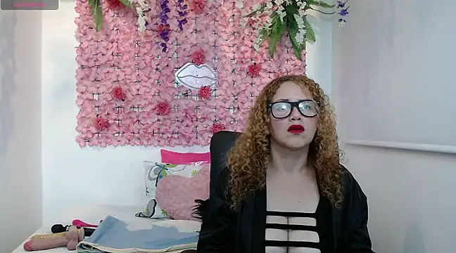 BLONDE SEXYHOT online show from January 31, 3:52 am