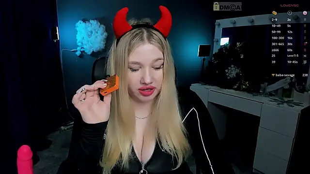 Snapshot of juli_kisss chatting on January 15, 4:36 am juli kisss online show from January 15, 4:36 am