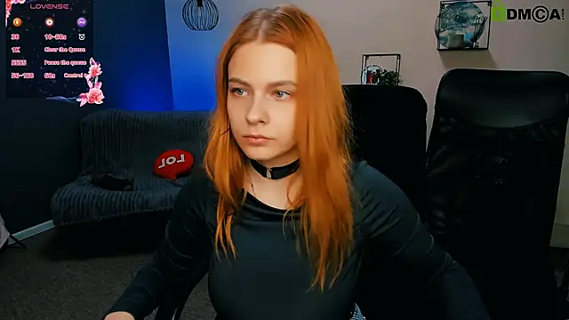 Snapshot of juli_kisss chatting on March 11, 11:26 pm juli kisss online show from March 11, 11:26 pm