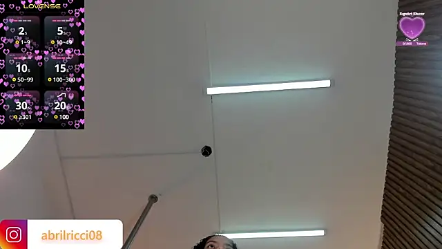 Snapshot of abril_ricci chatting on March 14, 3:59 am abril ricci online show from March 14, 3:59 am