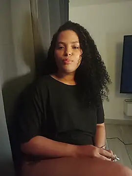 Snapshot of abril_ricci chatting on September 10, 5:40 am abril ricci online show from September 10, 5:40 am