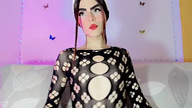 Snapshot of TatiGil chatting on May 19, 8:04 pm TatiGil online show from May 19, 8:04 pm