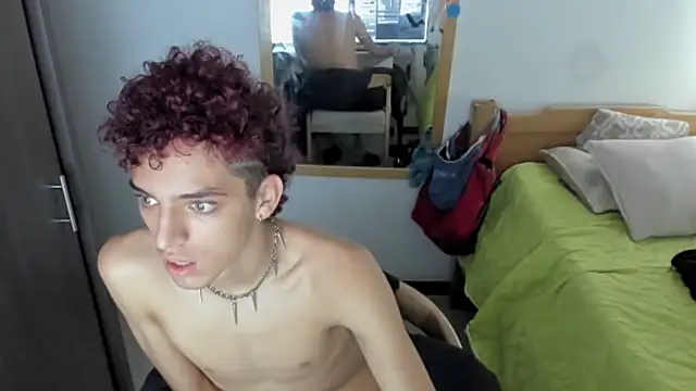 skinnypipe online show from October 19, 3:56 pm