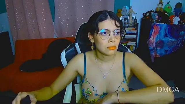 Drea Foox online show from February 13, 3:57 am