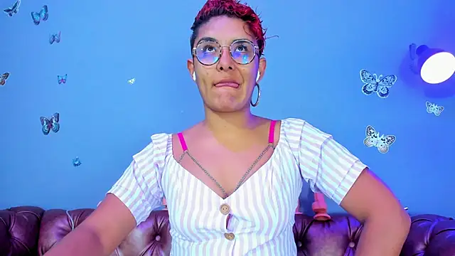 Kaira mosse online show from March 19, 12:53 pm