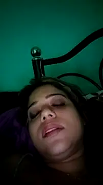 Snapshot of Somee77 chatting on January 24, 5:31 am Somee77 online show from January 24, 5:31 am