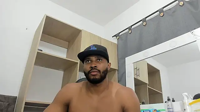 Snapshot of karsonmorris chatting on October 29, 6:20 pm karsonmorris online show from October 29, 6:20 pm