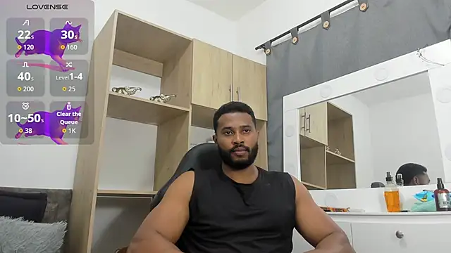 Snapshot of karsonmorris chatting on November 18, 7:40 pm karsonmorris online show from November 18, 7:40 pm