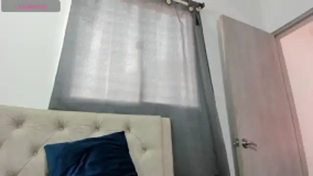 Snapshot of karsonmorris chatting on December 15, 4:55 pm karsonmorris online show from December 15, 4:55 pm