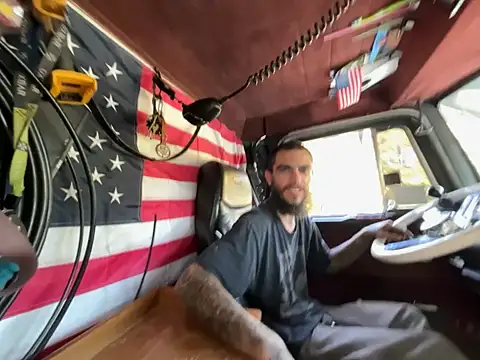 XMeF10 online show from September 17, 3:46 pm