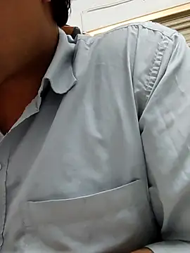 Snapshot of Akhil3290 chatting on July 3, 6:31 am Akhil3290 online show from July 3, 6:31 am