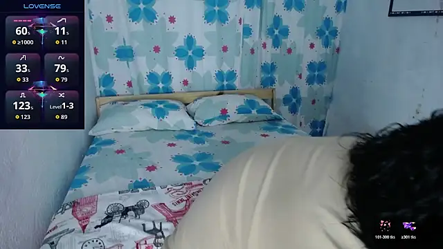 miajoseph  online show from April 20, 2:36 am