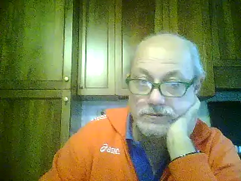 Snapshot of gianbragallini chatting on January 4, 2:25 pm gianbragallini online show from January 4, 2:25 pm