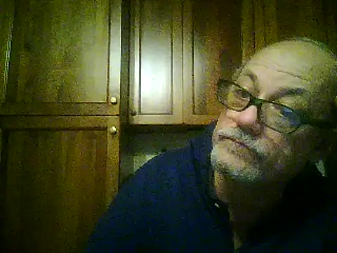 Snapshot of gianbragallini chatting on January 23, 10:44 pm gianbragallini online show from January 23, 10:44 pm