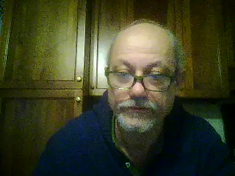 Snapshot of gianbragallini chatting on February 4, 11:06 pm gianbragallini online show from February 4, 11:06 pm